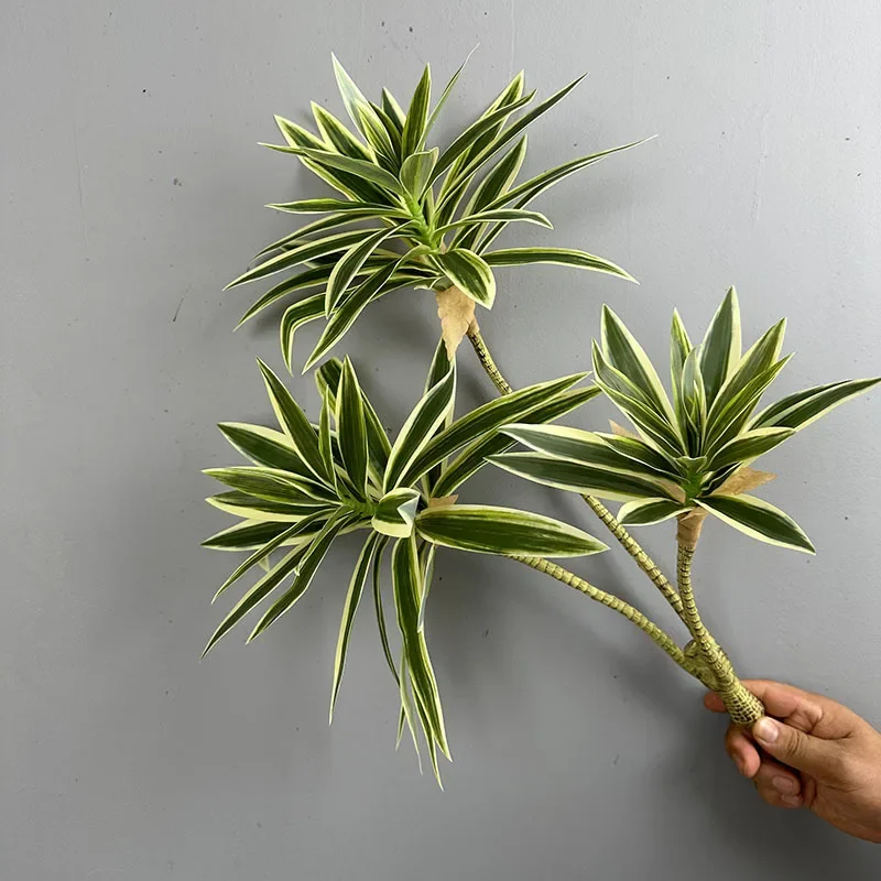 Sztuczne rośliny zielone Tropi – Dracaena Marginata recenzja i cena