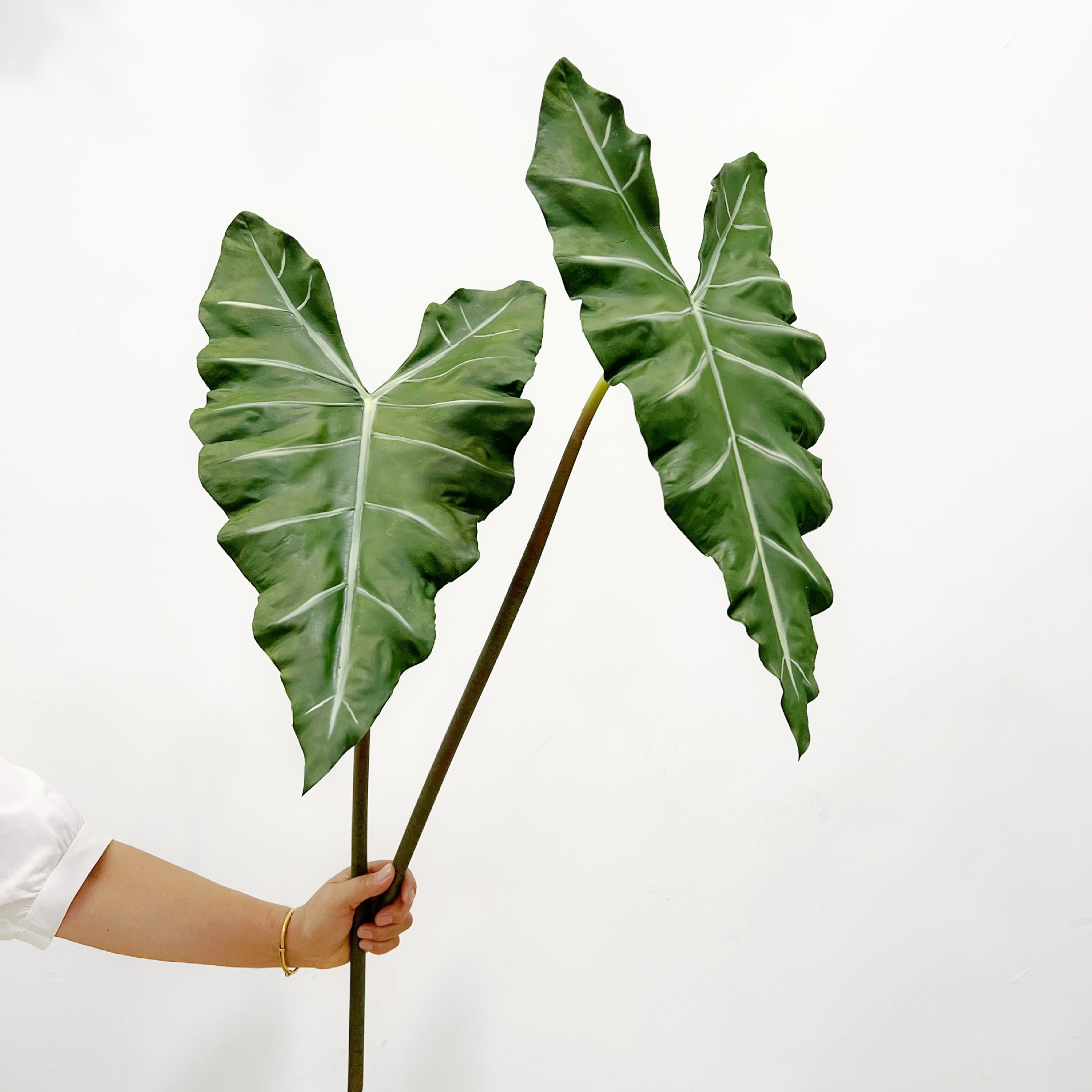 Symulowane długie PU w dotyku  – Monstera Adansonii recenzja i cena