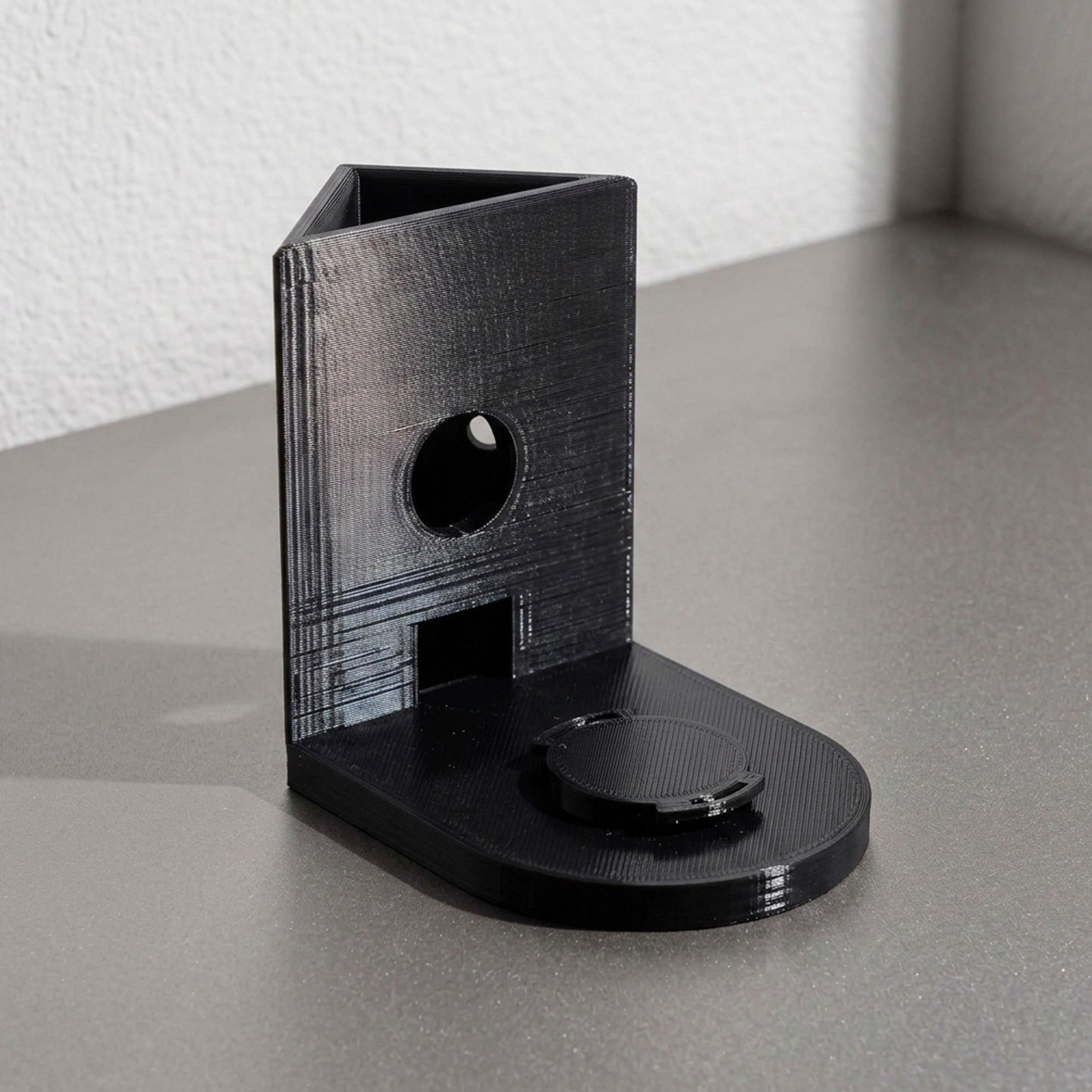 Uchwyt ścienny do kamery Eufy  – Eufy Camera E220 recenzja i cena